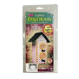 Vintage 1998 CCA Lighted Lightbulb Bird House Beaded Lamp Kit